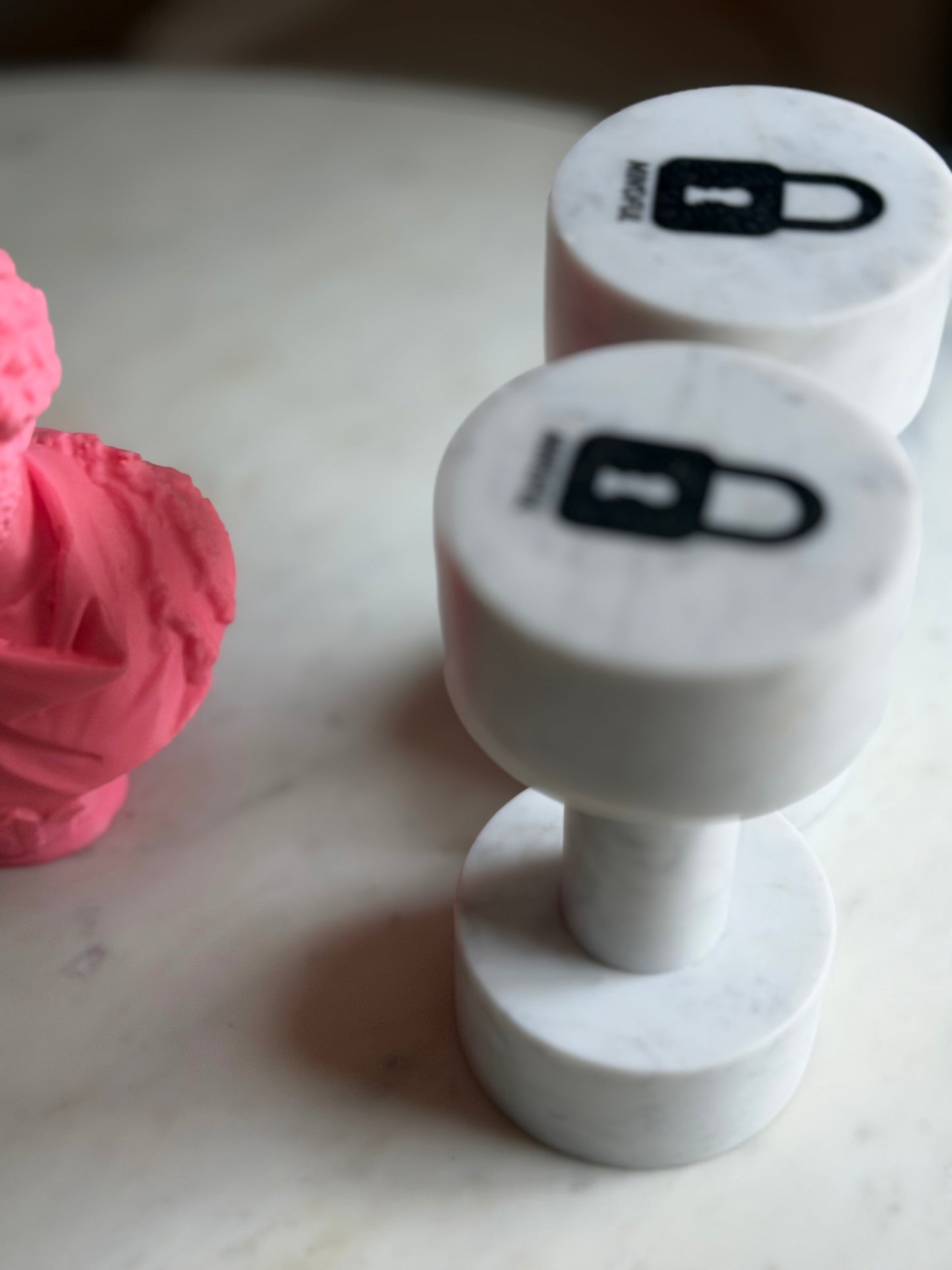 Grace & Grit Marble Weight Set – 2 x 5 lb Dumbbells